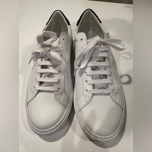 New Givenchy Sneakers - Picture 5 of 7